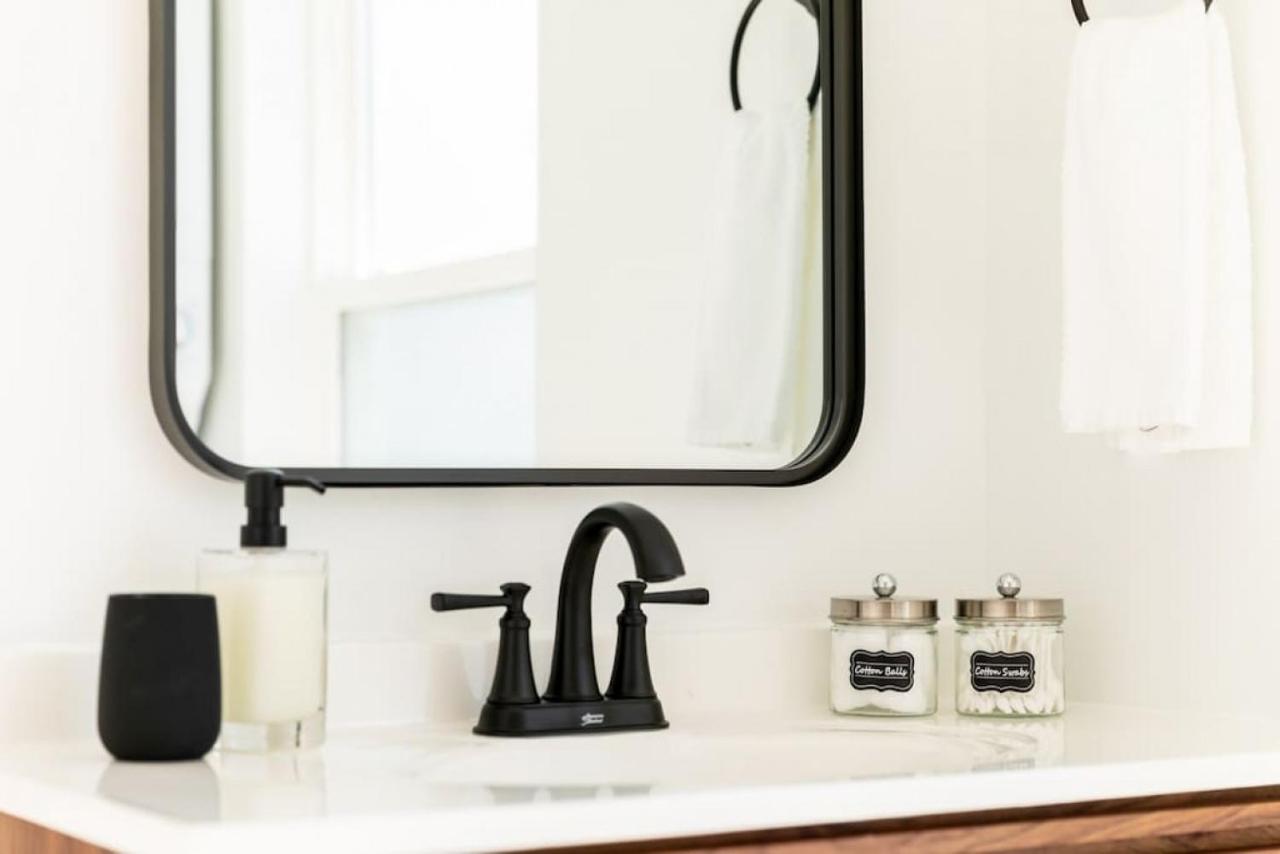 Stylish Downtown Nashville 3 Beds, 1 Bedroom With Private Patio, Parking Eksteriør bilde